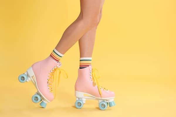 how to stop on roller skates